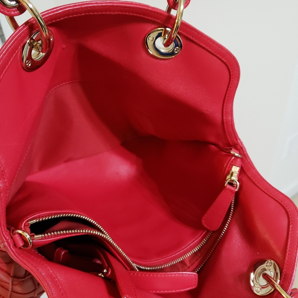 Christian Dior Handbag - Picture 6 of 8